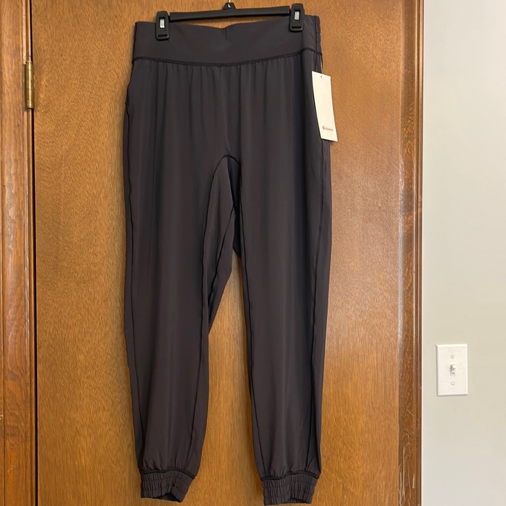 Lululemon Sun Setter Jogger